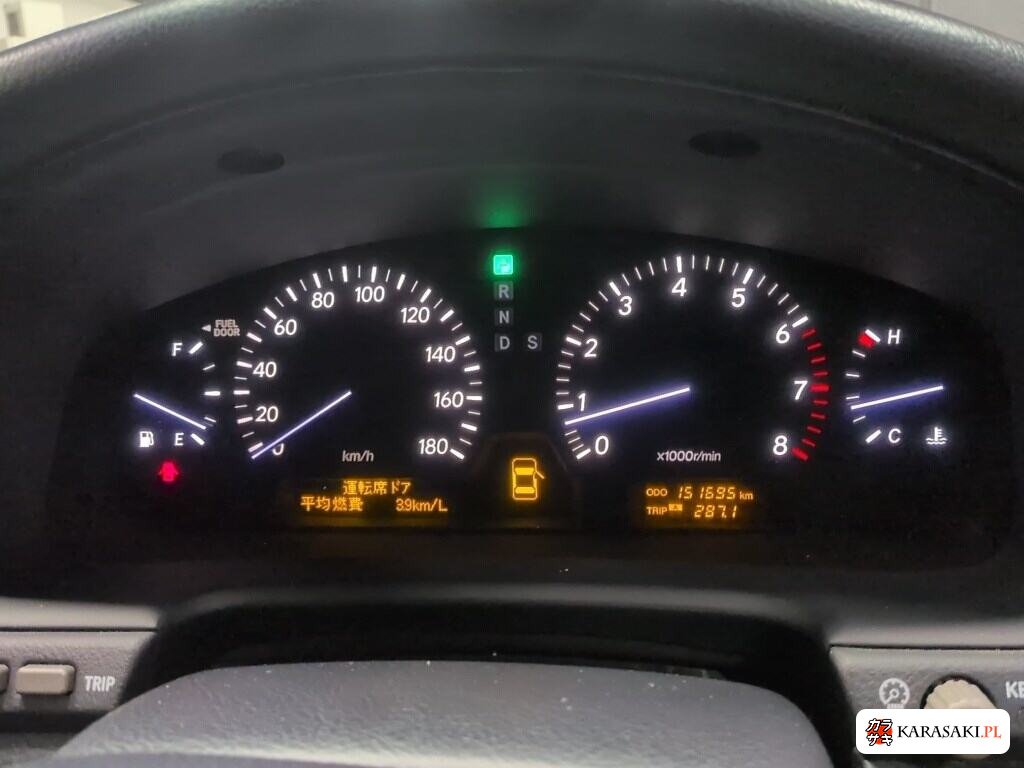 Toyota Celsior 2004 z aukcji japońskiej