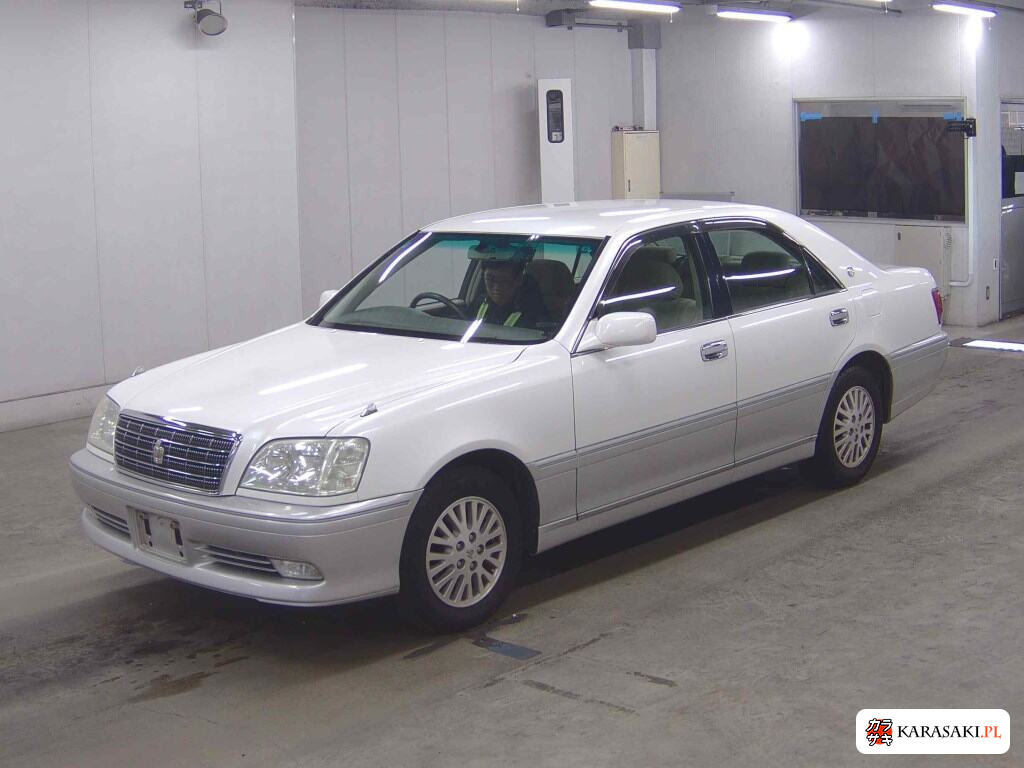 Toyota Crown 2002 z aukcji japońskiej