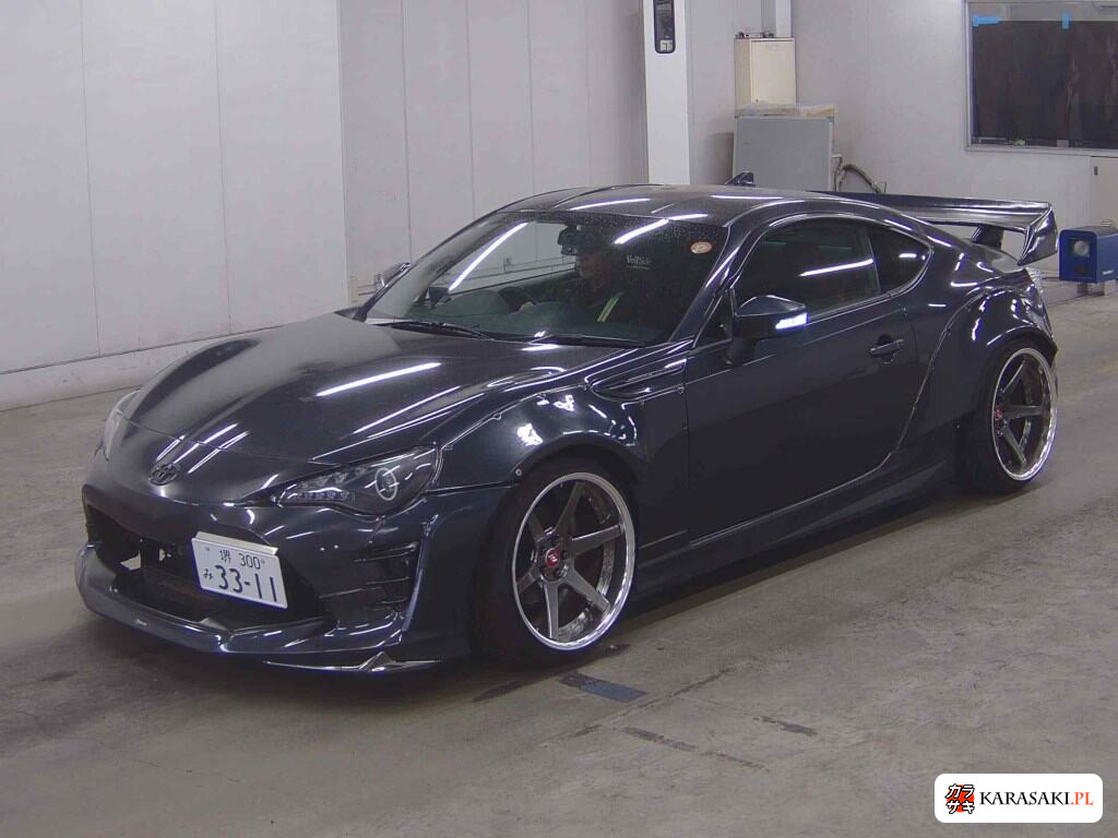 Toyota 86 2016 z aukcji japońskiej