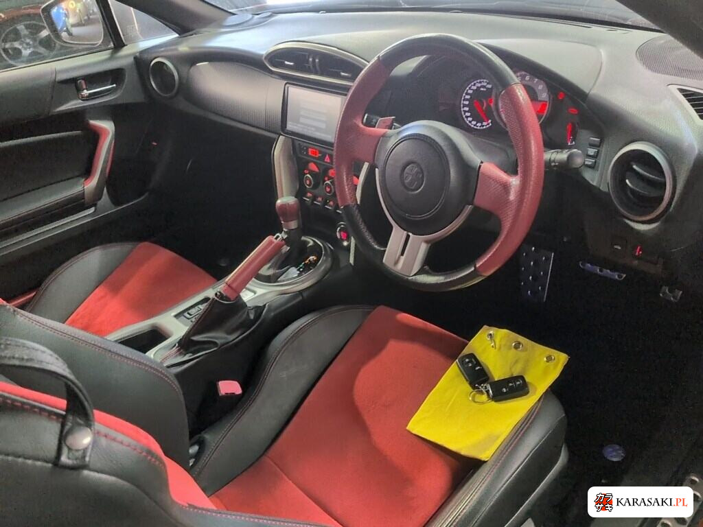 Toyota 86 2012 z aukcji japońskiej