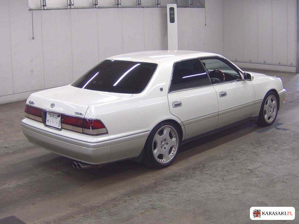 Toyota Crown 1998 z aukcji japońskiej