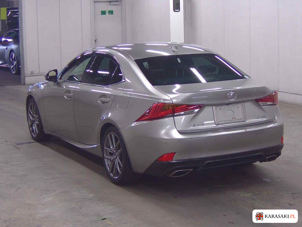 Lexus Is 2018 z aukcji japońskiej