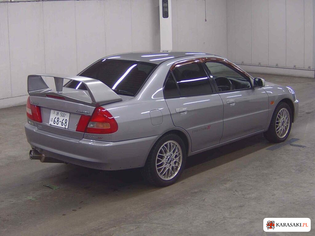Mitsubishi Lancer 1996 z aukcji japońskiej