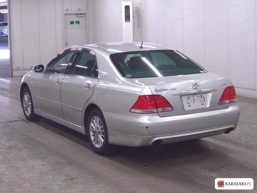 Toyota Crown 2005 z aukcji japońskiej