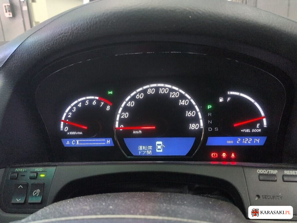 Toyota Crown 2005 z aukcji japońskiej