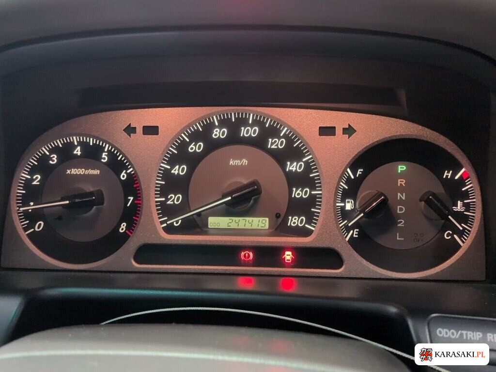 Toyota Crown 2002 z aukcji japońskiej