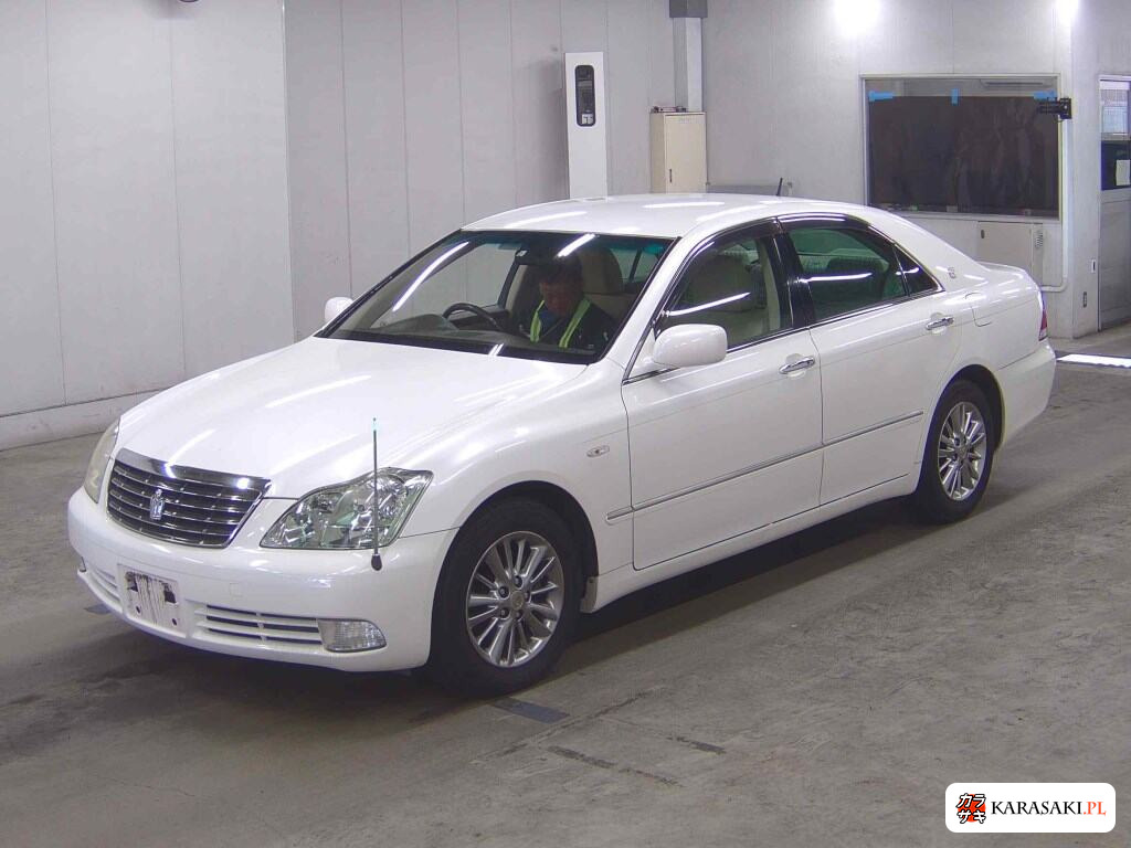 Toyota Crown 2005 z aukcji japońskiej