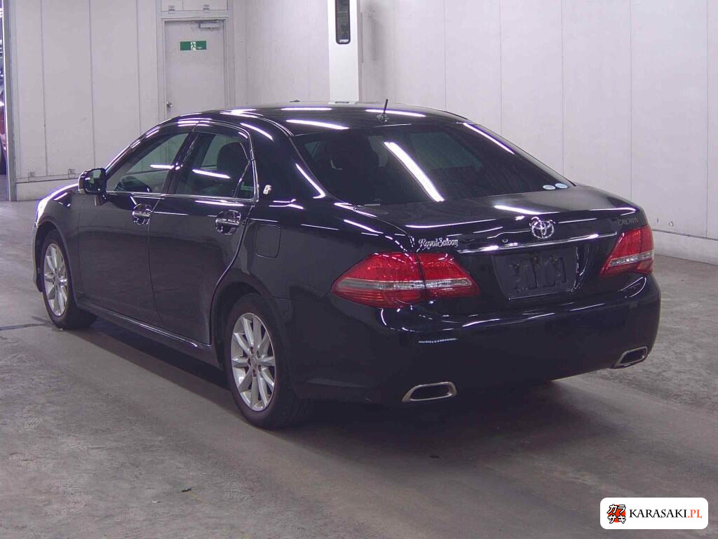 Toyota Crown 2009 z aukcji japońskiej