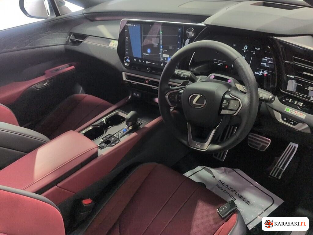 Lexus RX 2025 z aukcji japońskiej