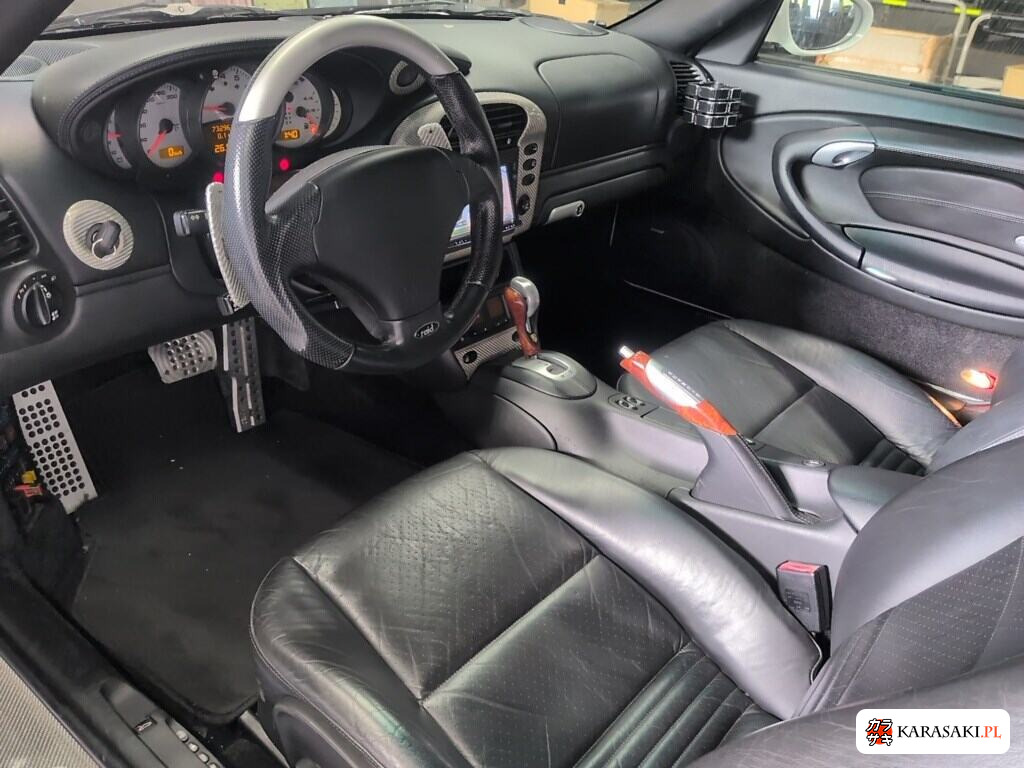 Porsche 911 2004 z aukcji japońskiej