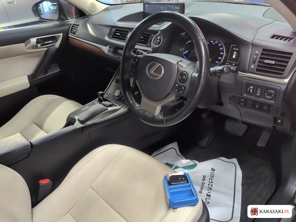 Lexus CT 2018 z aukcji japońskiej