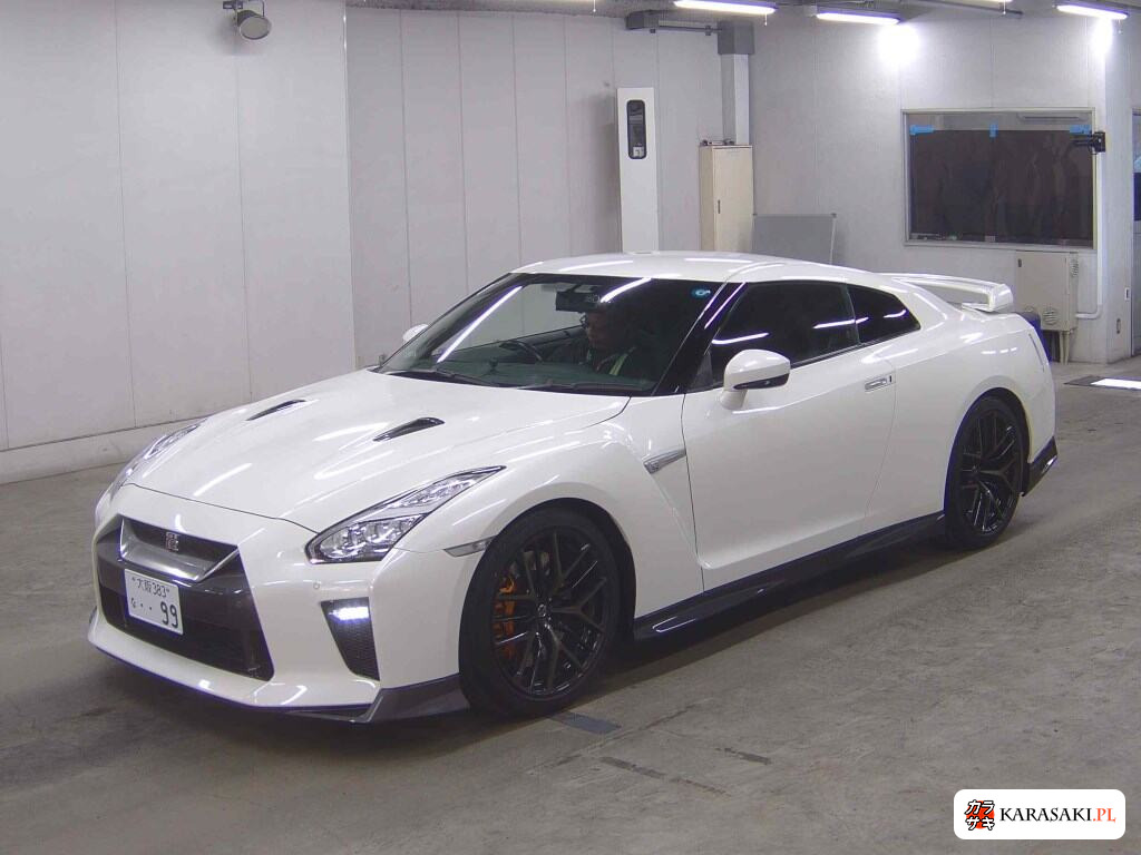 Nissan GT-R 2017 z aukcji japońskiej