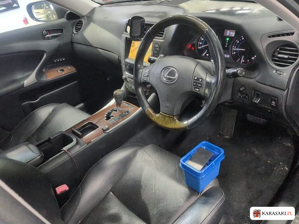 Lexus Is 2010 z aukcji japońskiej