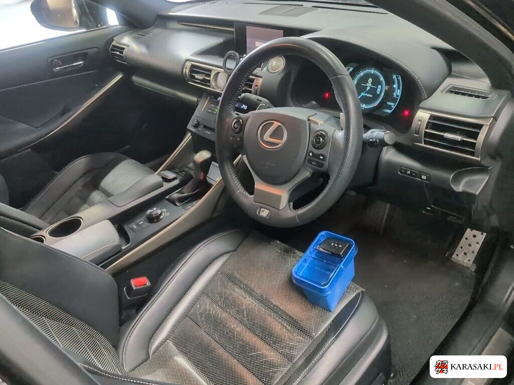 Lexus Is 2013 z aukcji japońskiej