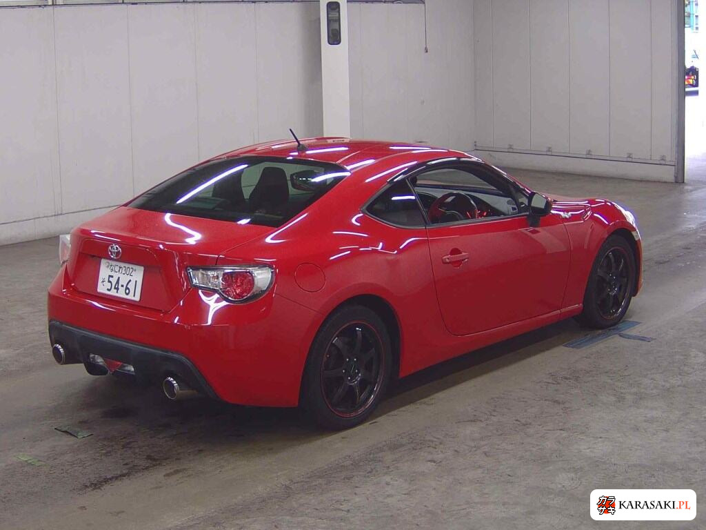 Toyota 86 2013 z aukcji japońskiej