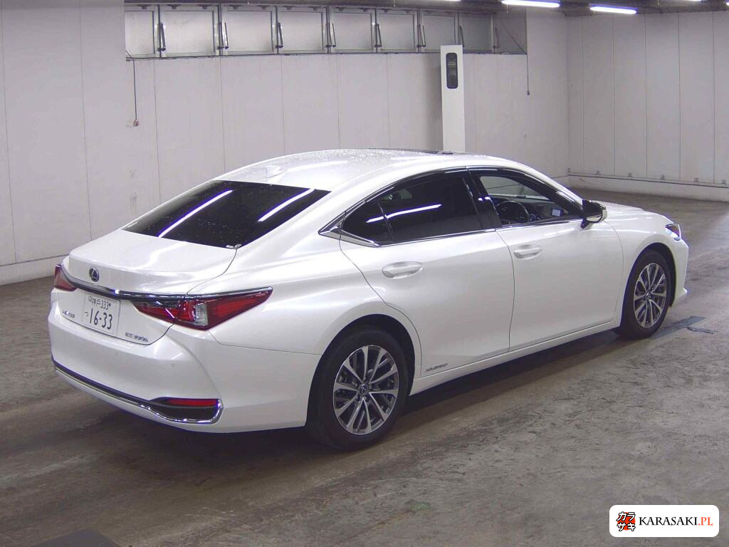 Lexus Es 2022 z aukcji japońskiej