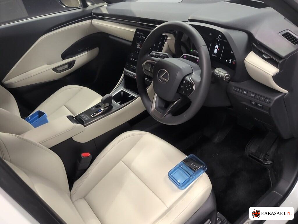 Lexus LBX 2025 z aukcji japońskiej
