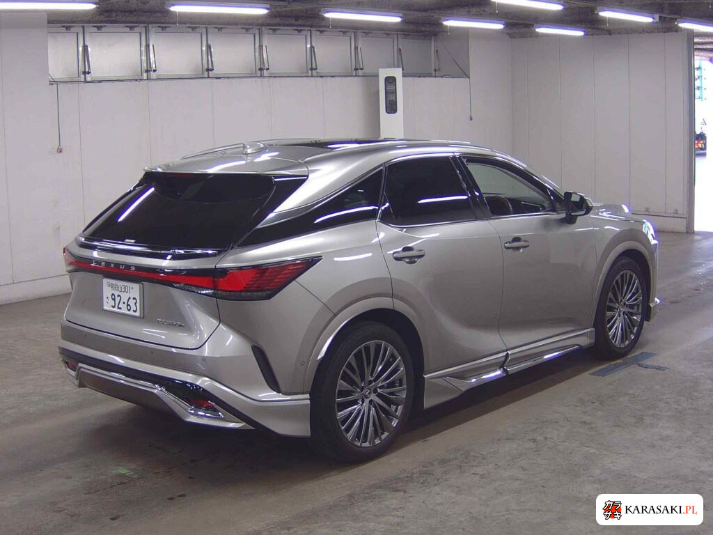 Lexus RX 2023 z aukcji japońskiej