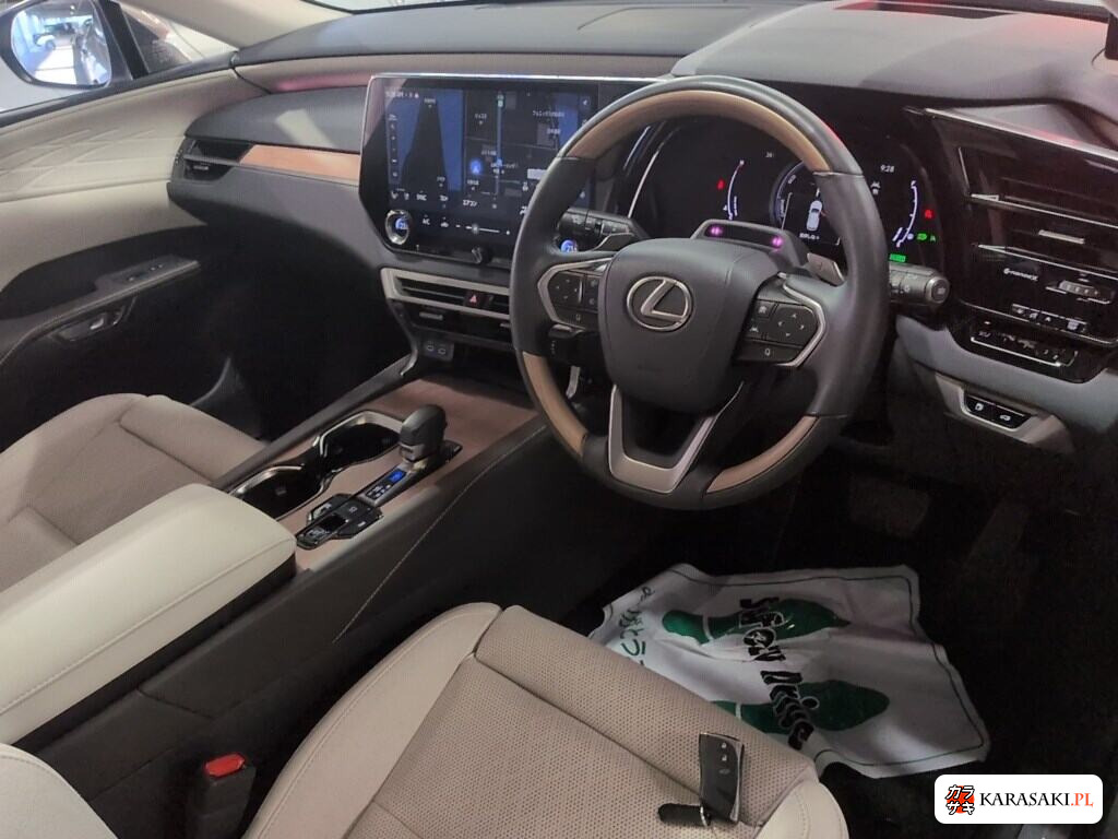 Lexus RX 2023 z aukcji japońskiej