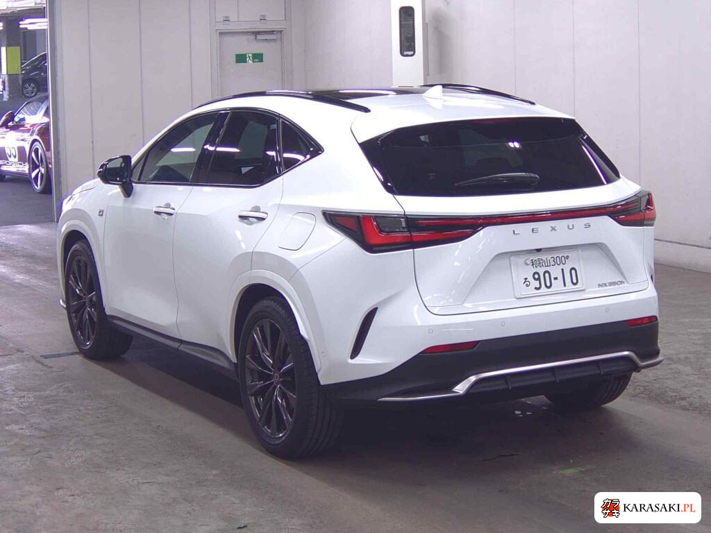 Lexus NX 2025 z aukcji japońskiej