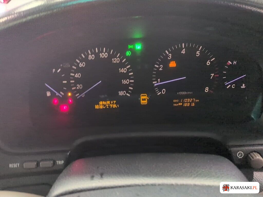 Toyota Celsior 2004 z aukcji japońskiej