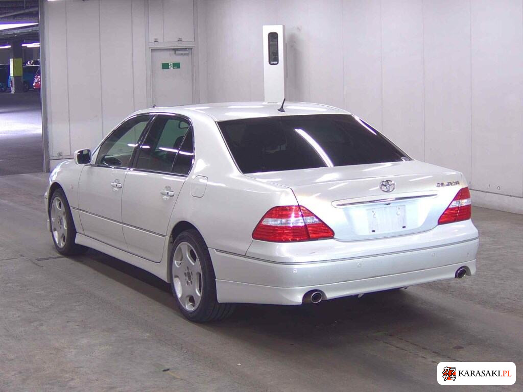 Toyota Celsior 2004 z aukcji japońskiej