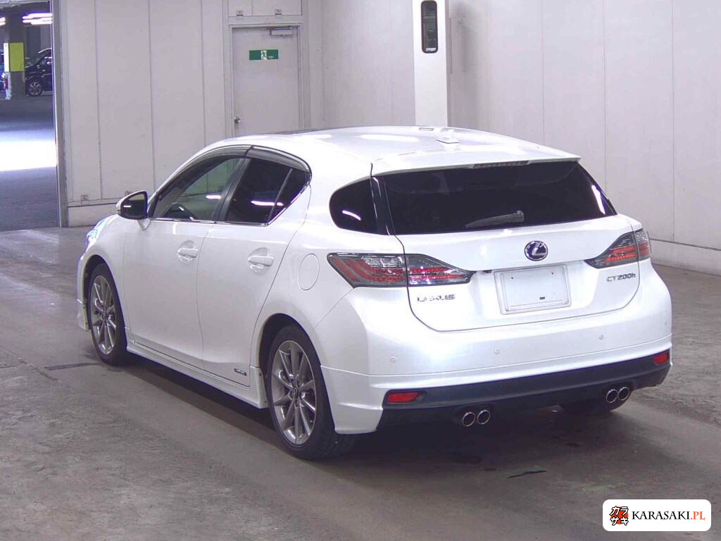 Lexus CT 2011 z aukcji japońskiej