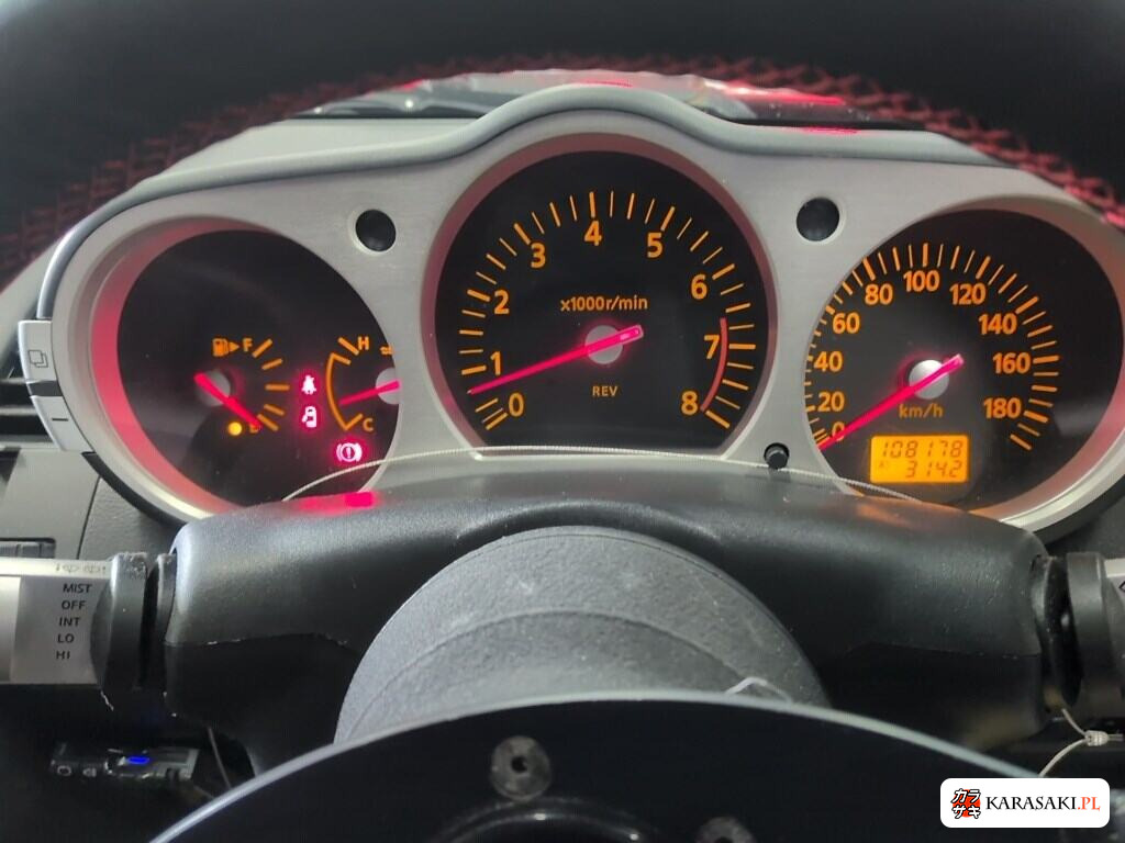 Nissan Fairlady Z 2004 z aukcji japońskiej