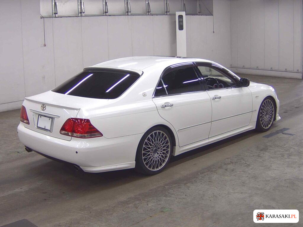 Toyota Crown 2007 z aukcji japońskiej