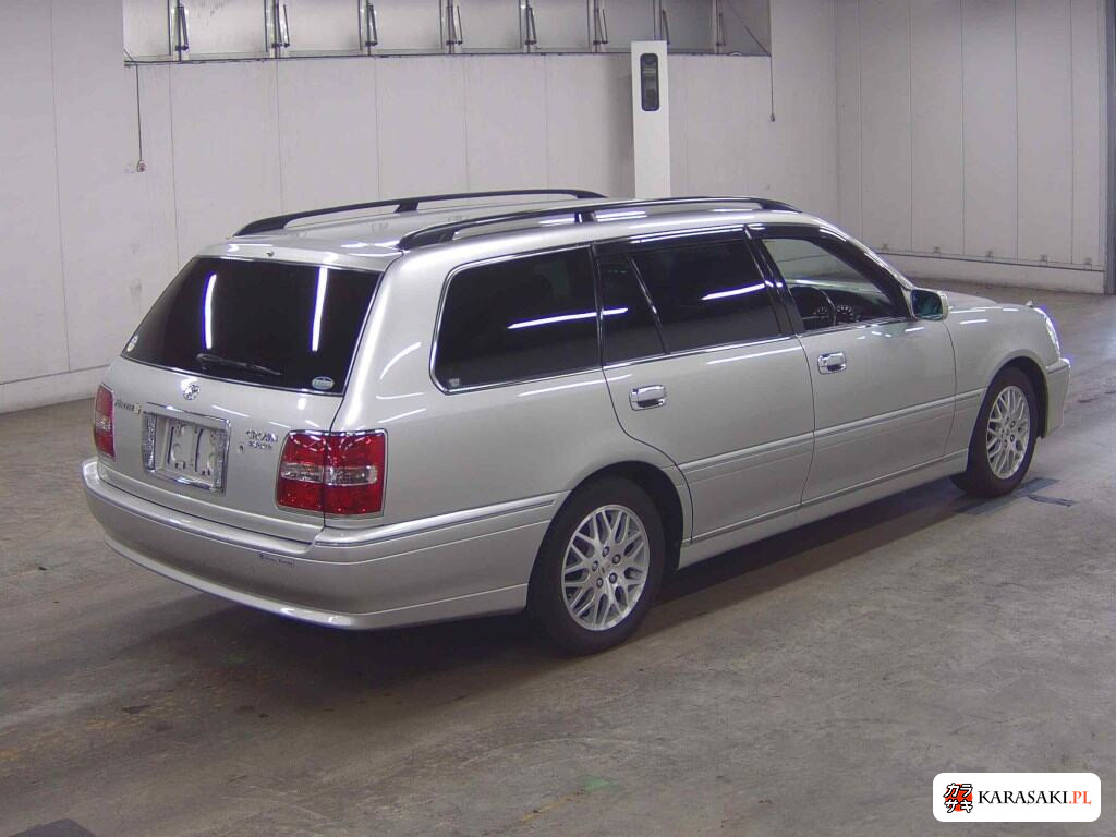 Toyota Crown Estate 2003 z aukcji japońskiej