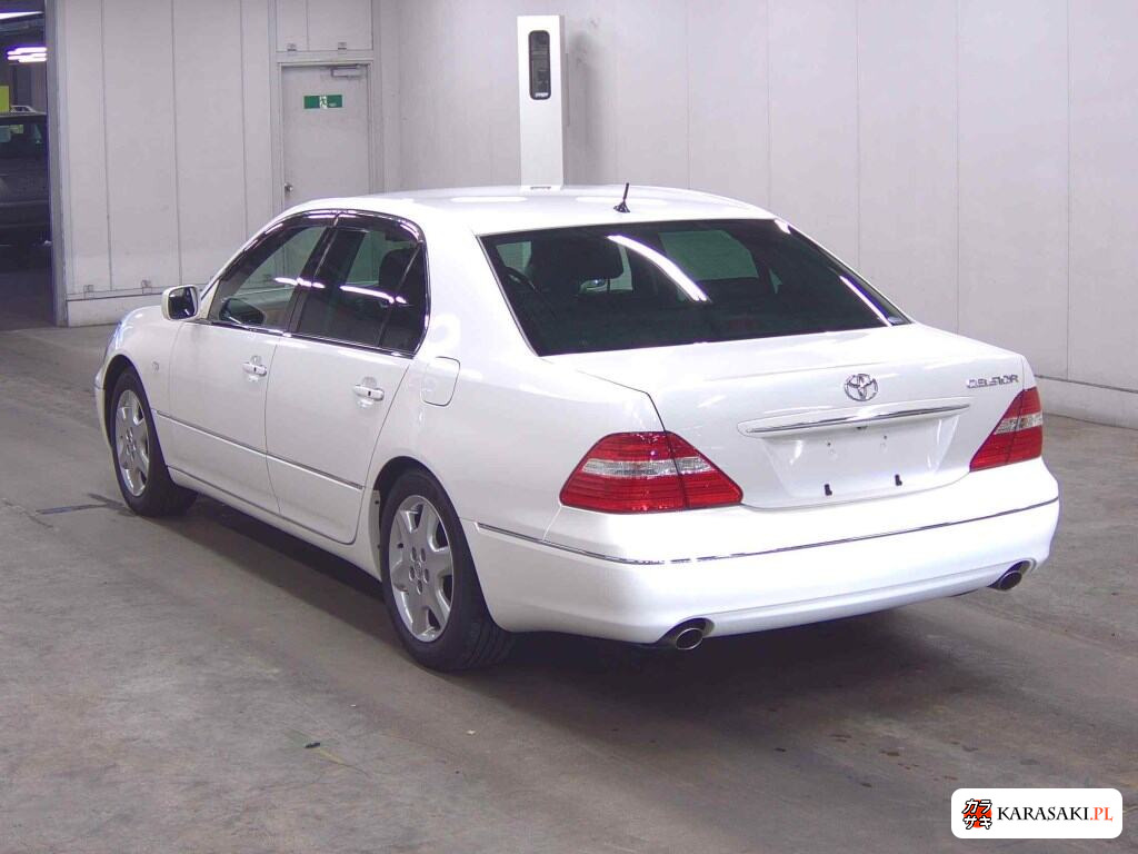 Toyota Celsior 2003 z aukcji japońskiej