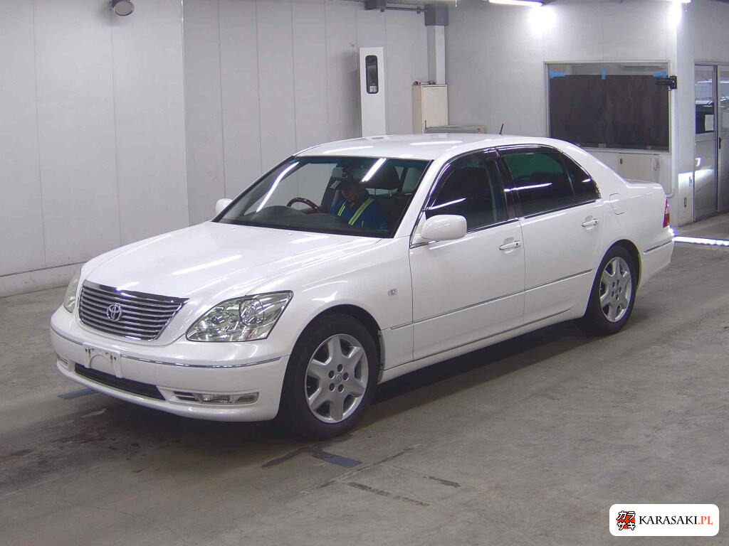Toyota Celsior 2003 z aukcji japońskiej