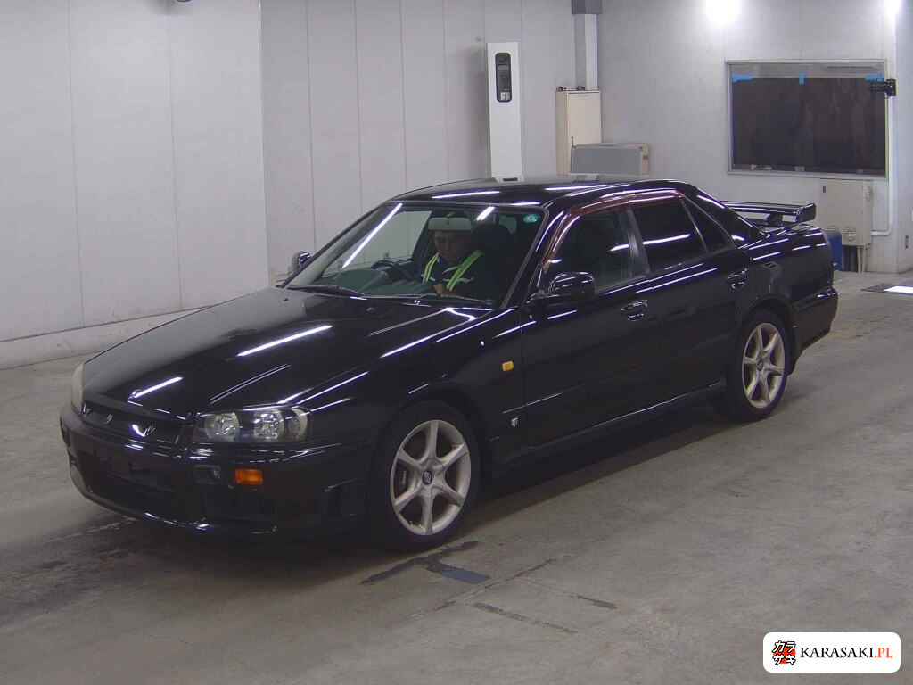 Nissan Skyline 1999 z aukcji japońskiej