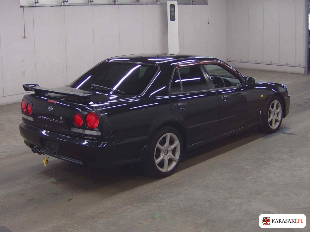 Nissan Skyline 1999 z aukcji japońskiej