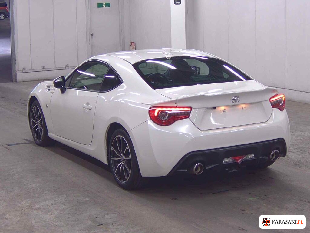 Toyota 86 2019 z aukcji japońskiej