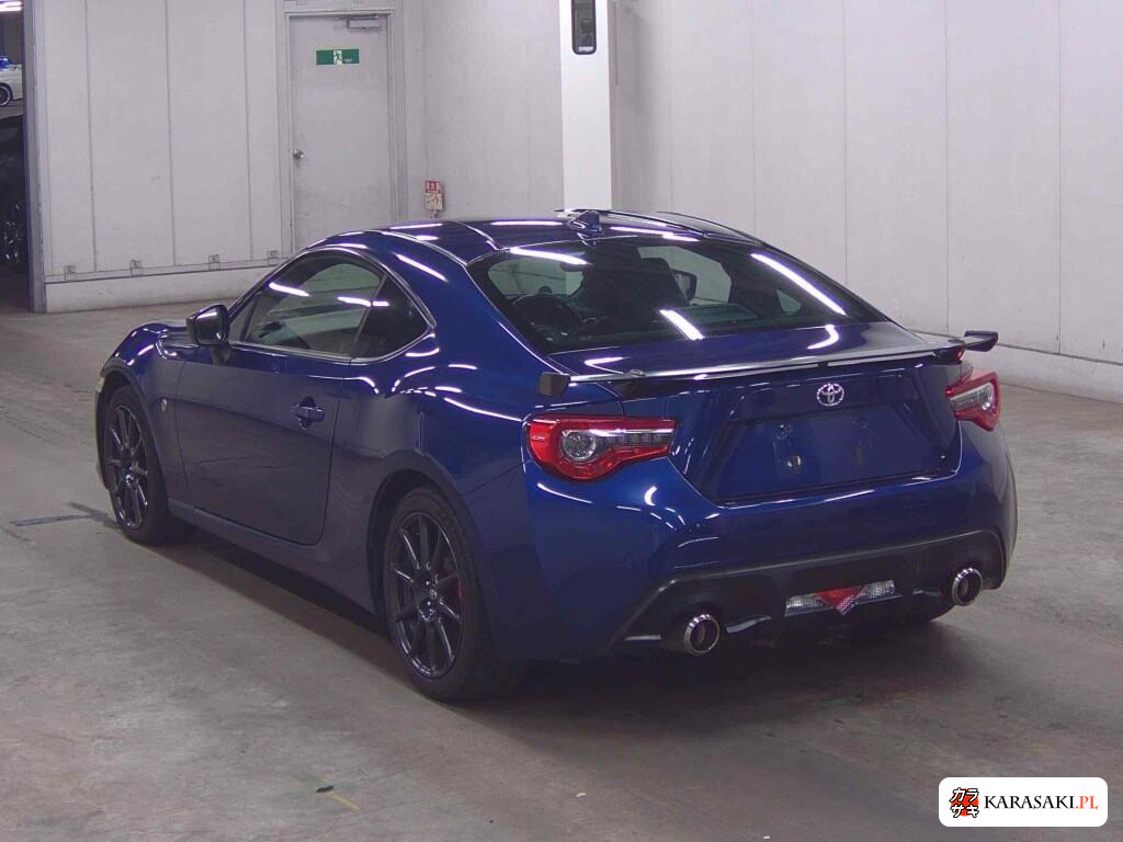 Toyota 86 2018 z aukcji japońskiej