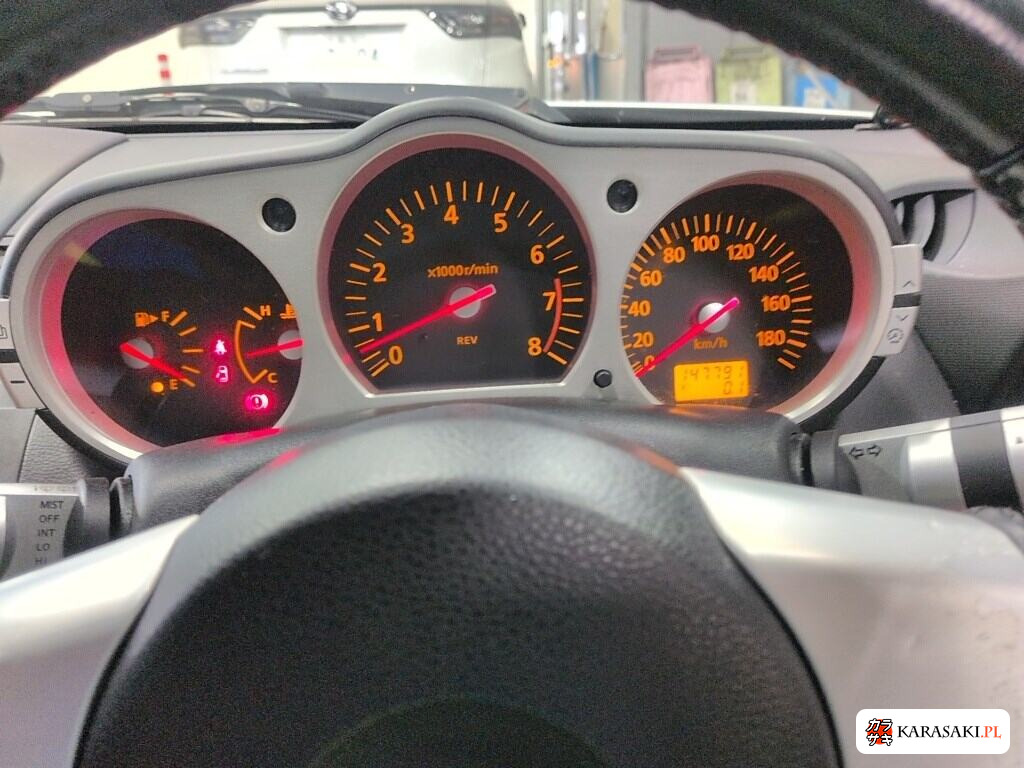 Nissan Fairlady Z 2004 z aukcji japońskiej