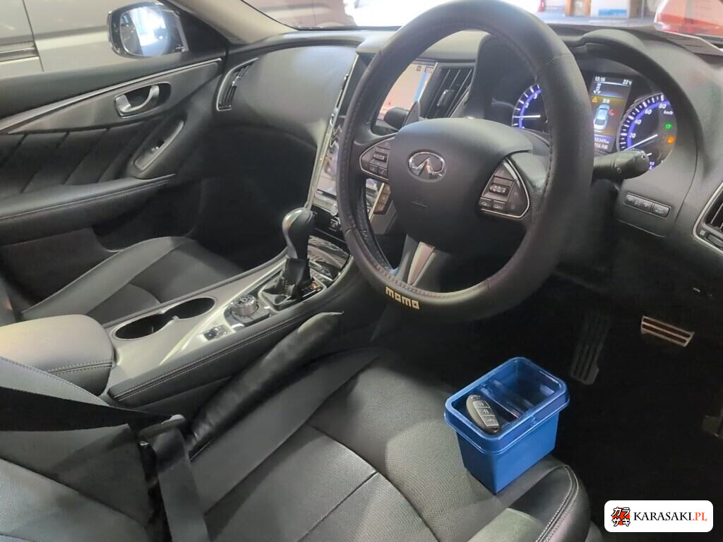 Nissan Skyline 2016 z aukcji japońskiej