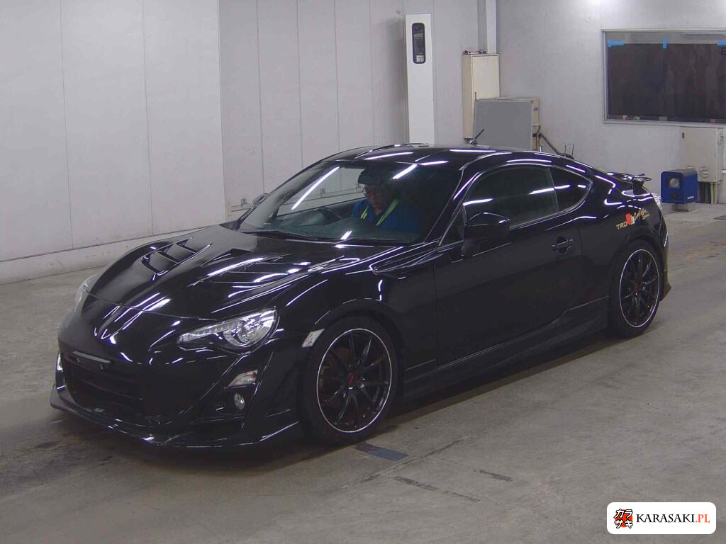 Toyota 86 2014 z aukcji japońskiej