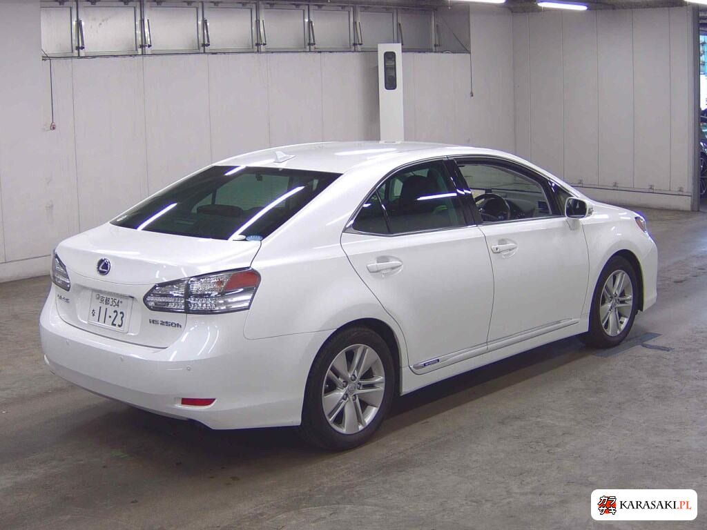 Lexus HS 2011 z aukcji japońskiej