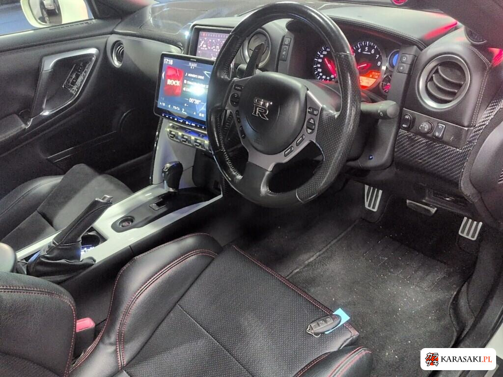 Nissan GT-R 2007 z aukcji japońskiej