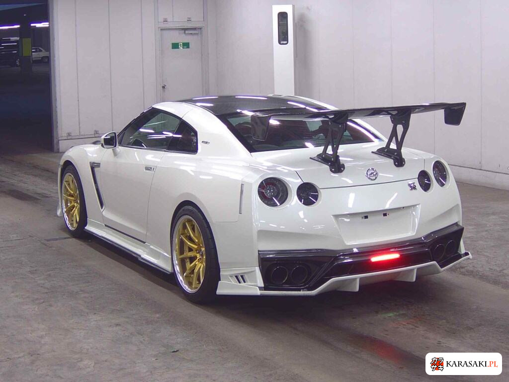 Nissan GT-R 2007 z aukcji japońskiej