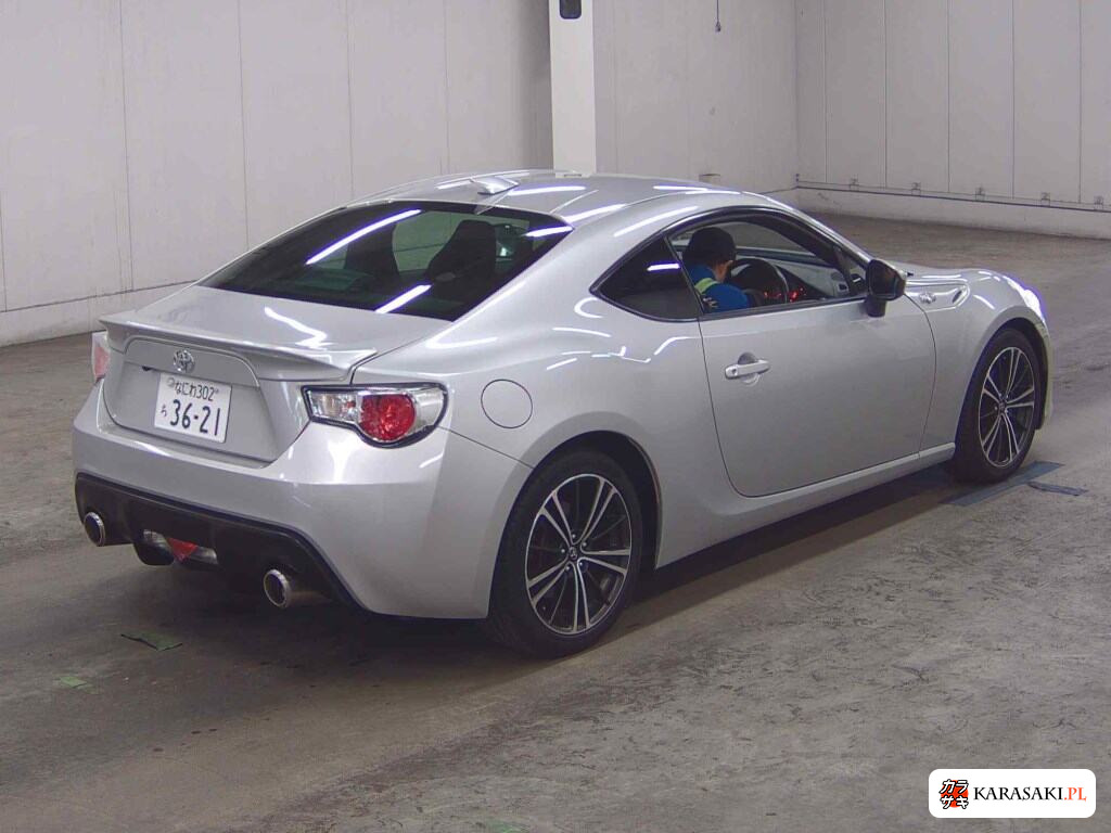 Toyota 86 2012 z aukcji japońskiej