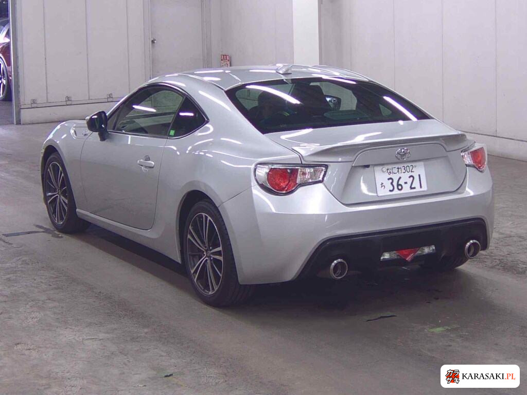 Toyota 86 2012 z aukcji japońskiej