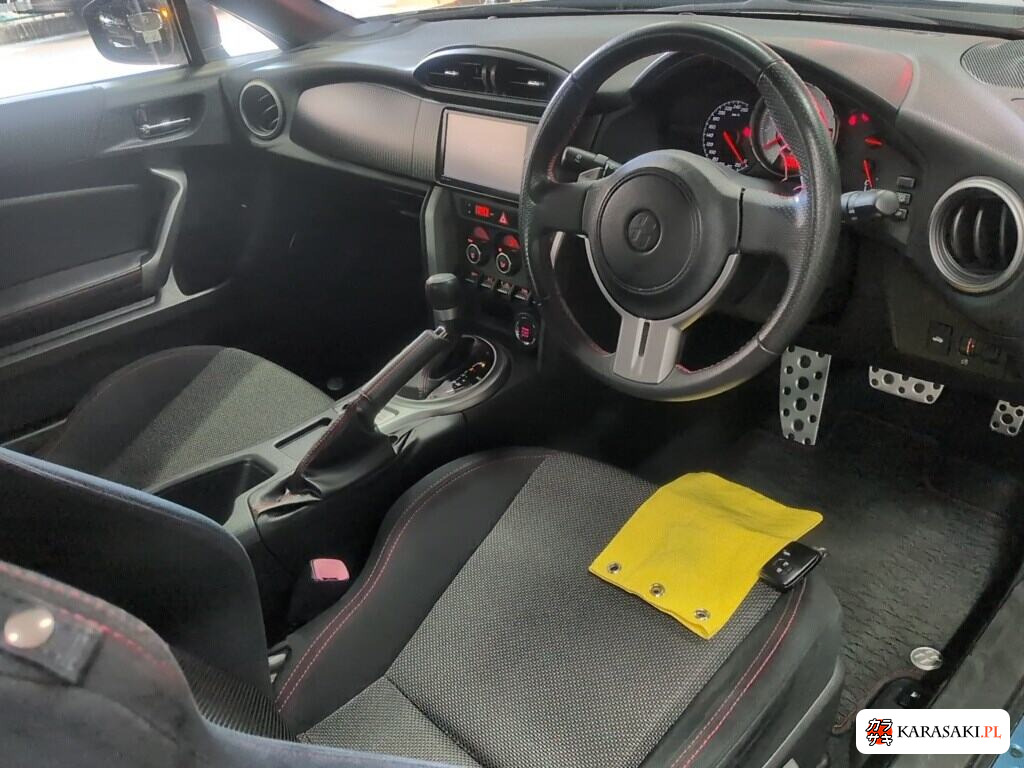 Toyota 86 2012 z aukcji japońskiej