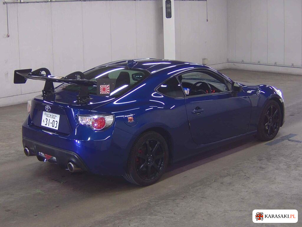 Toyota 86 2016 z aukcji japońskiej