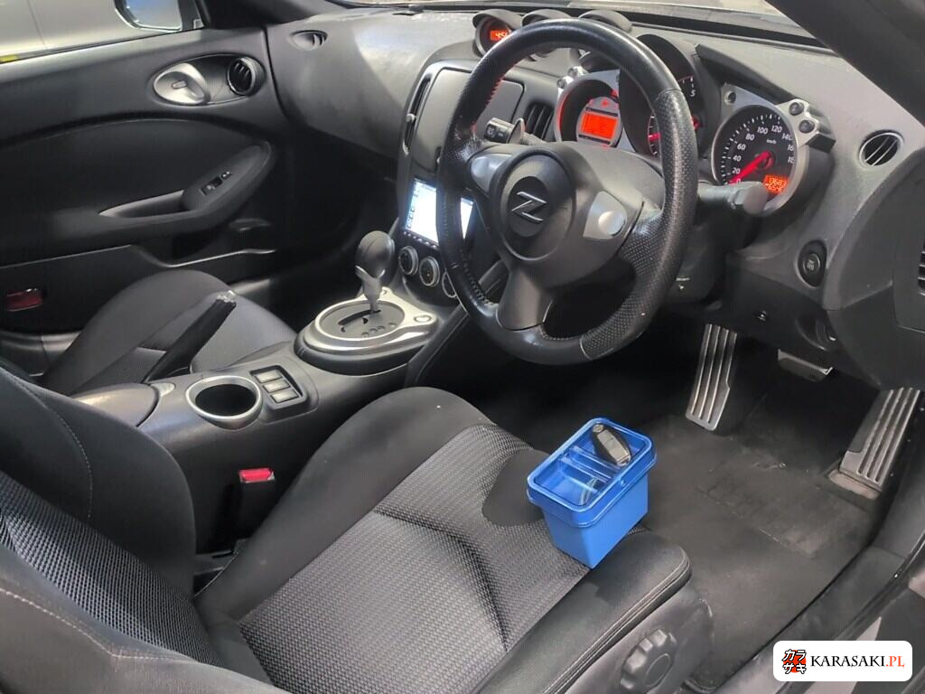 Nissan Fairlady Z 2009 z aukcji japońskiej