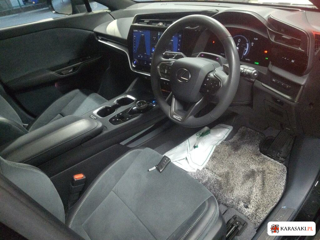 Lexus RZ 2023 z aukcji japońskiej