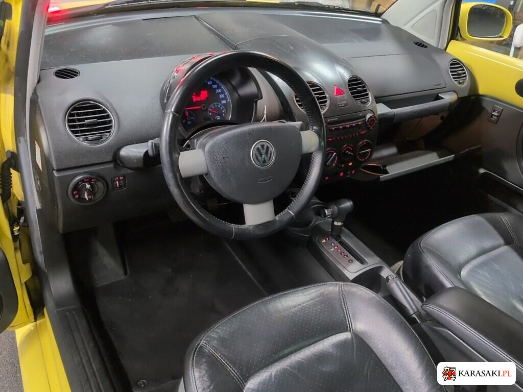 Volkswagen New Beetle 2006 z aukcji japońskiej