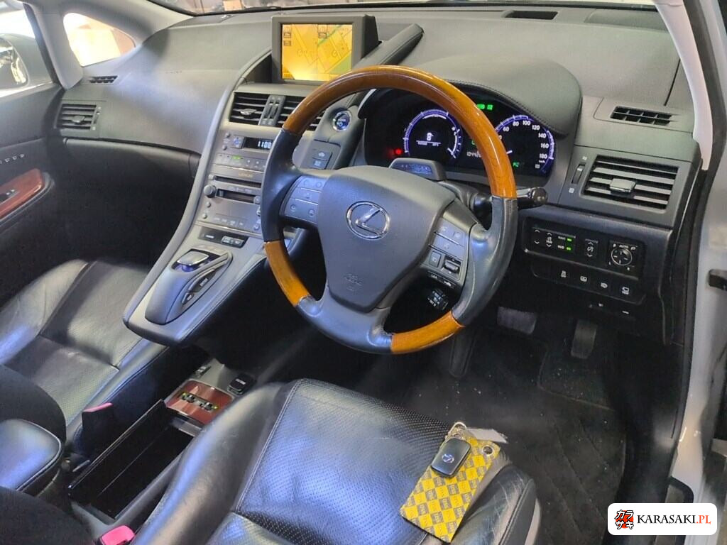 Lexus HS 2010 z aukcji japońskiej
